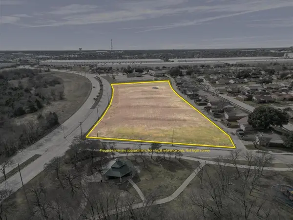 915 N Peachtree, Mesquite, TX 75149