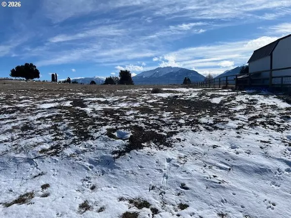 Enterprise, OR 97828,1009 SUMMIT DR