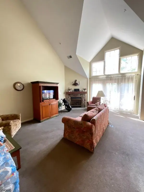 4-22 Maple Crescent, Vernon Twp., NJ 07462