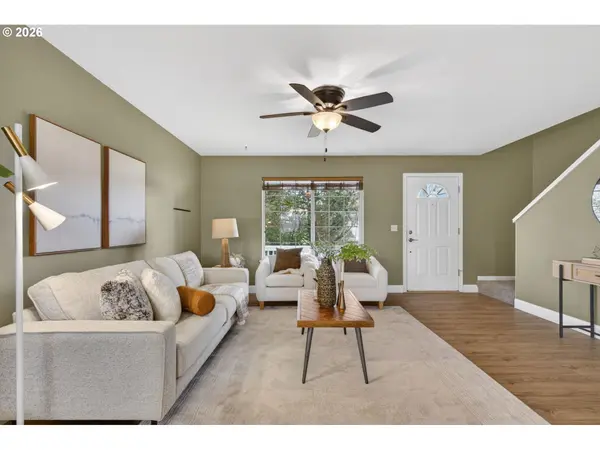 52407 NE 14TH ST, Scappoose, OR 97056