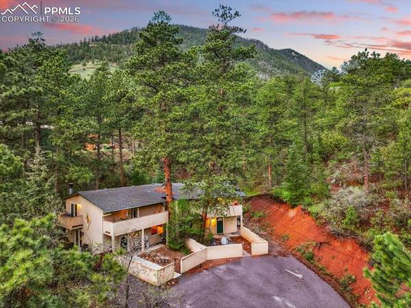 4840-4860 Pikes Peak HWY, Cascade, CO 80809