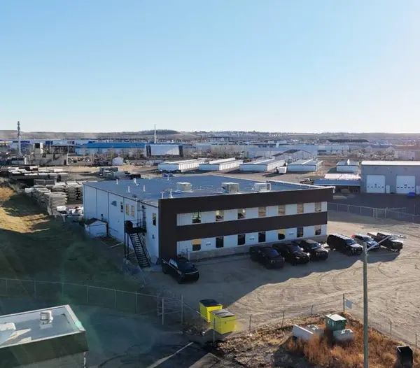 5 Sylvaire Close, Sylvan Lake, AB T4S 1P4