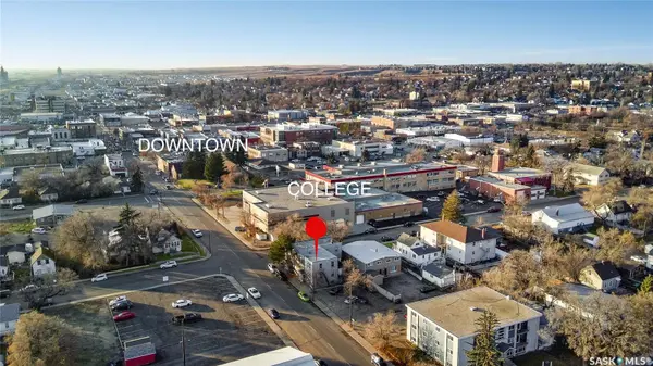 301 Cheadle STREET E, Swift Current, SK S9H 1G5