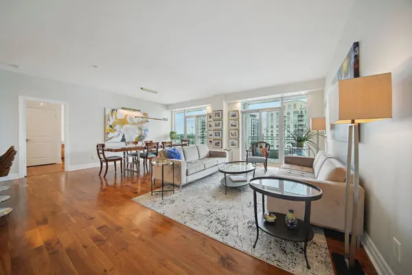 58 Marine Parade DR #1102, Toronto W06, ON M8V 4G1