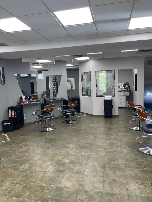 63 Charles ST E, Ingersoll, ON N5C 1J5