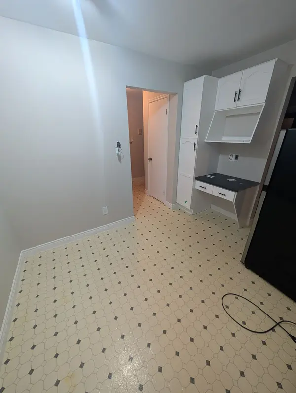 75 Elm ST #304, St. Thomas, ON N5R 1H7