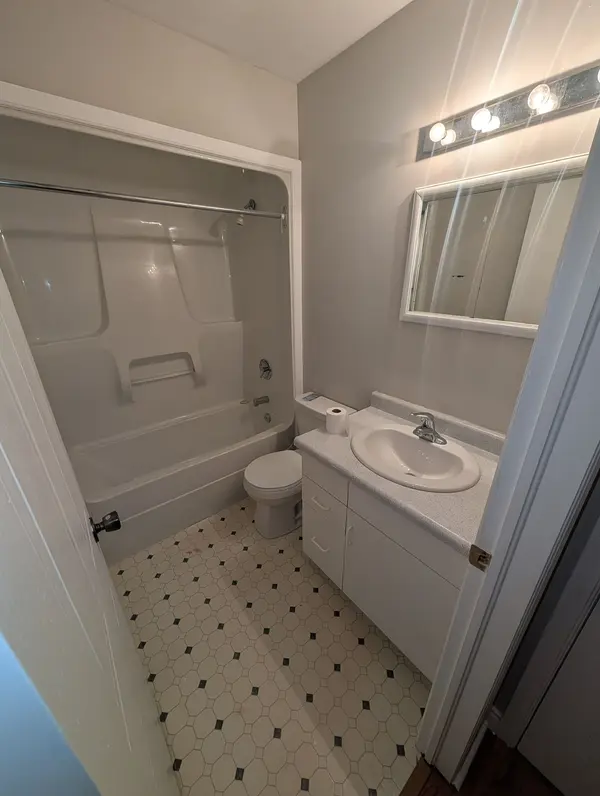 75 Elm ST #304, St. Thomas, ON N5R 1H7