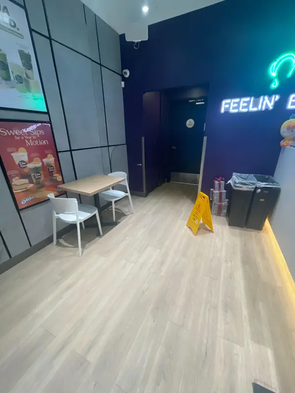 1447 Water ST #6, Peterborough, ON K9J 6X5