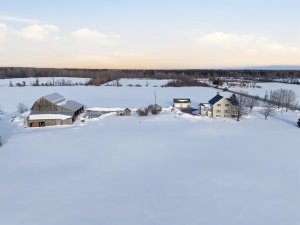 53 Rockies RD, Tweed, ON K0K 2K0