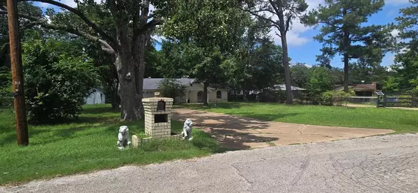 Tool, TX 75143,105 Janice Circle