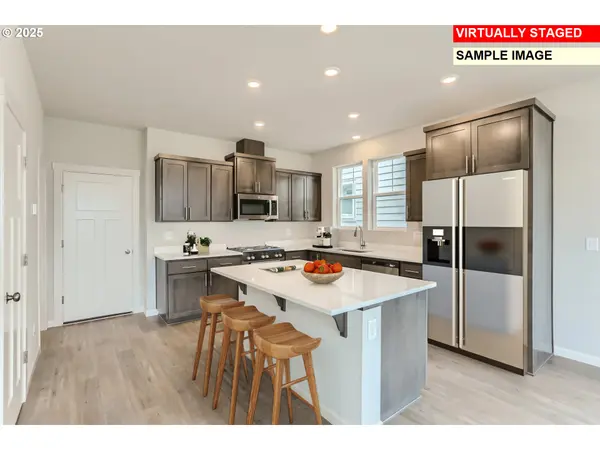 7386 SE Madrone ST, Hillsboro, OR 97123