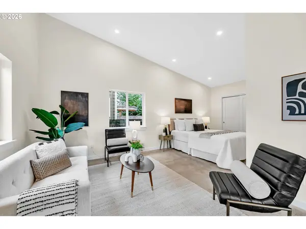 7630 N DRUMMOND AVE #B, Portland, OR 97217