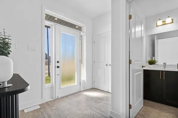 76 Big Dipper ST, Blossom Park - Airport And Area, ON K4M 0L8