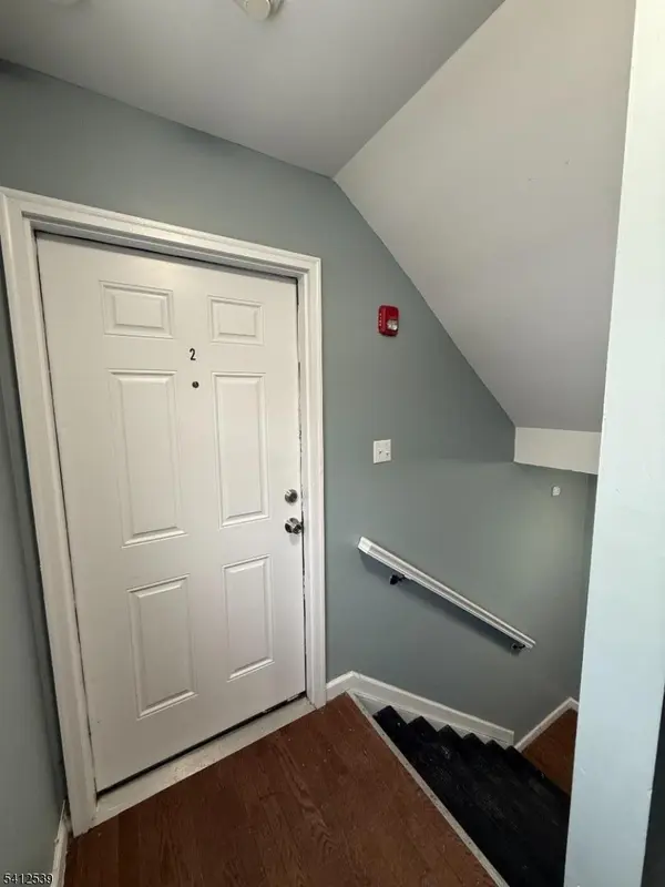 34 Auburn St, Paterson City, NJ 07501