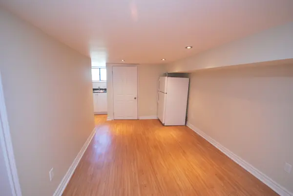 462 Pape AVE #Basement, Toronto E01, ON M4K 3P7