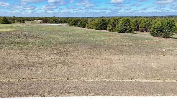 000 Machila Trail, Oak Leaf, TX 75154