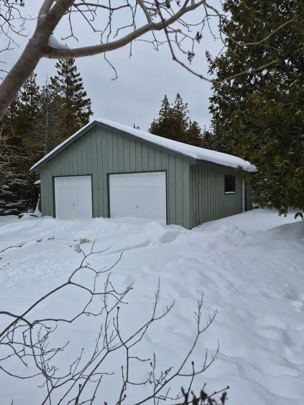 579 Cape Hurd RD, Northern Bruce Peninsula, ON N0H 2R0