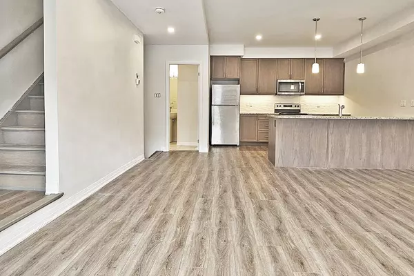 Cambridge, ON N1T 2E2,51 Sparrow AVE #50