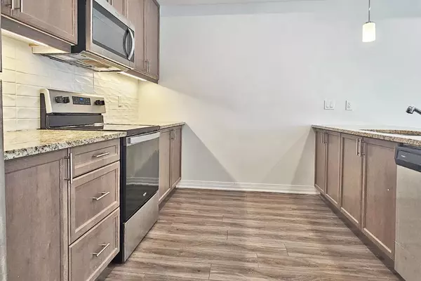 Cambridge, ON N1T 2E2,51 Sparrow AVE #50