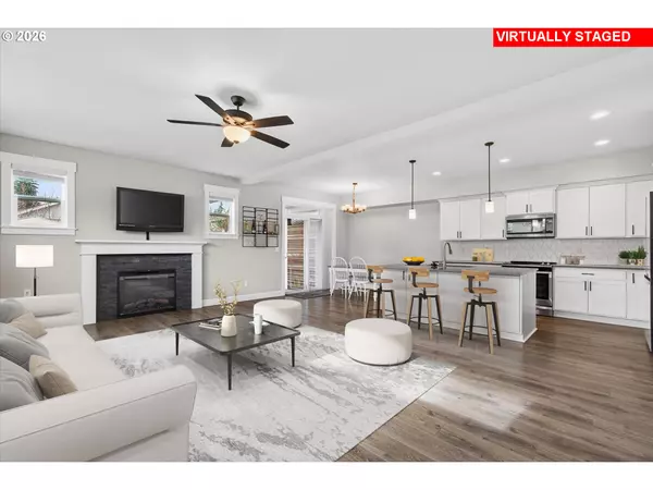 Estacada, OR 97023,297 NE REGAN HILL LOOP