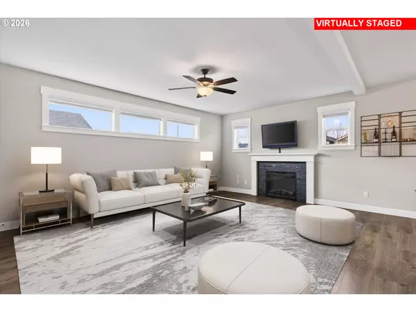 Estacada, OR 97023,297 NE REGAN HILL LOOP