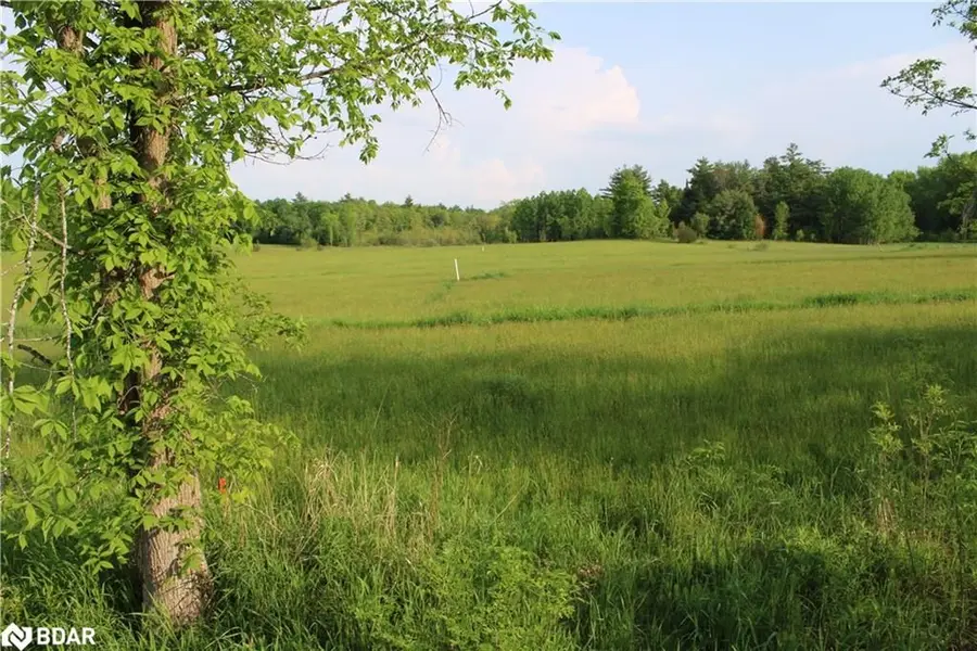 1521 Kilworthy RD, Gravenhurst, ON P0E 1G0