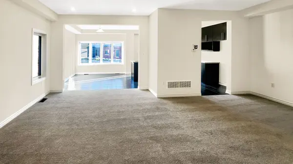 60 Macklin ST, Brantford, ON N3T 5L8