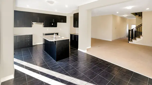 60 Macklin ST, Brantford, ON N3T 5L8