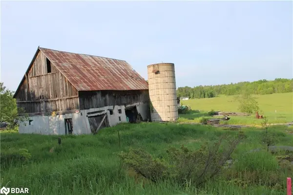 1521 Kilworthy RD, Gravenhurst, ON P0E 1G0