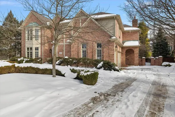 1444 Fairfax ST, Birmingham, MI 48009