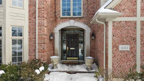 1444 Fairfax ST, Birmingham, MI 48009