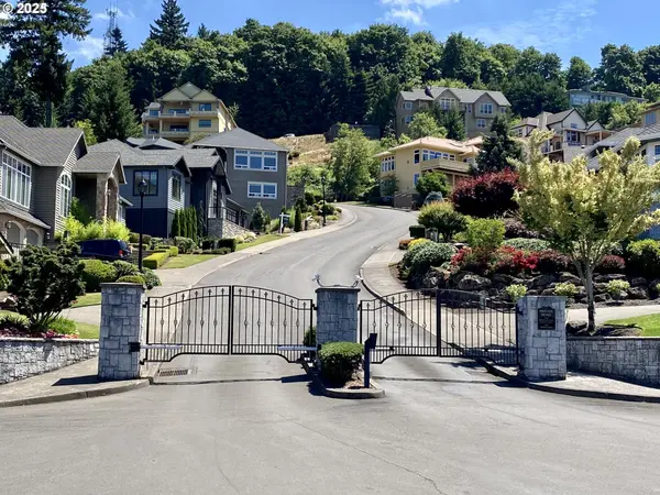 Happy Valley, OR 97086,10469 SE Quail Ridge DR