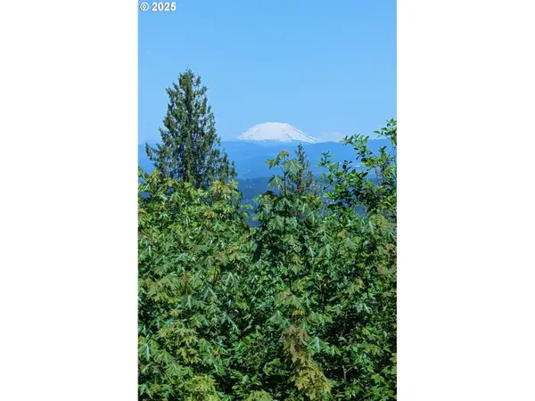 10469 SE Quail Ridge DR, Happy Valley, OR 97086