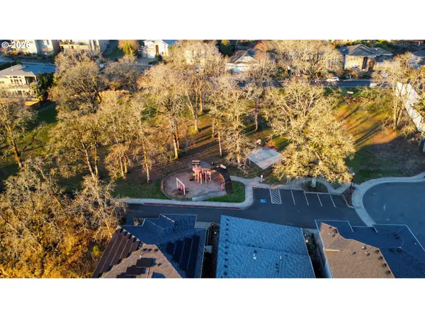 405 W W ST, Washougal, WA 98671