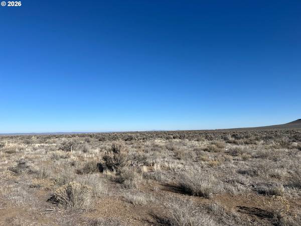 S Fandango RD #2100, Christmas Valley, OR 97641
