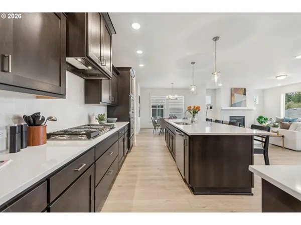 Tigard, OR 97224,15114 SW Flatcreek LN