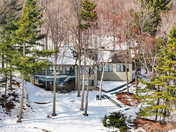 2500 Crystal DR, Frankfort, MI 49635