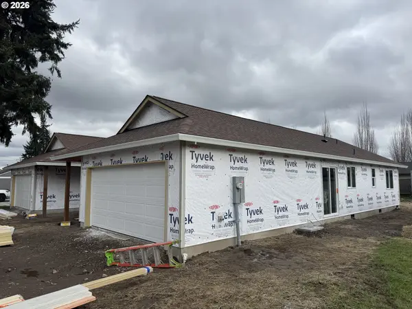 Longview, WA 98632,204 Douglas ST