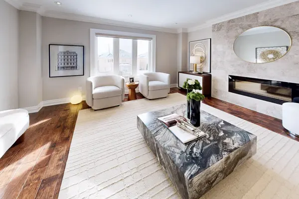 29 Mayfair CT, Richmond Hill, ON L4B 3X7