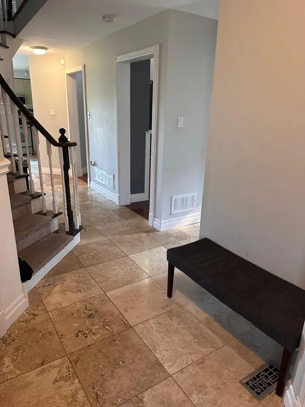 5 Mccullough AVE, New Tecumseth, ON L0G 1A0