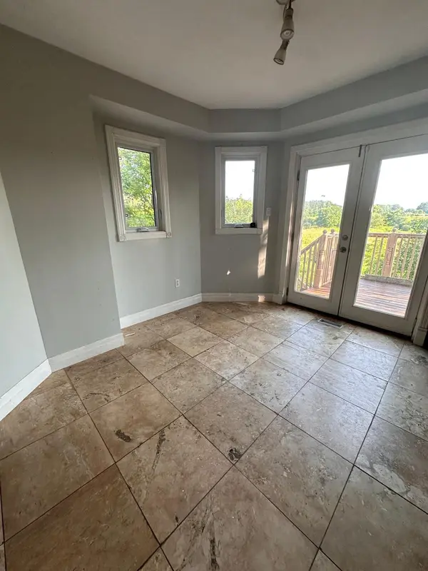 5 Mccullough AVE, New Tecumseth, ON L0G 1A0