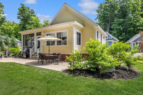 23 Hollow LN #212, Prince Edward County, ON K0K 1P0