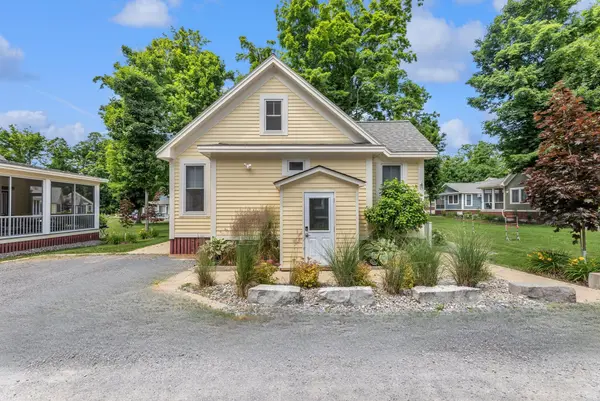 23 Hollow LN #212, Prince Edward County, ON K0K 1P0