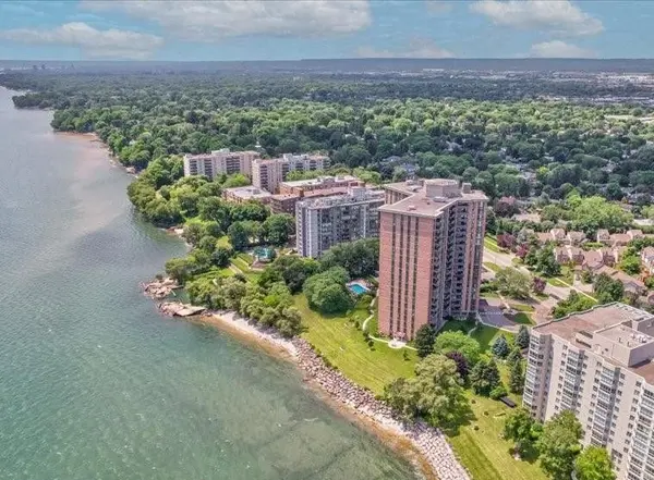 5250 Lakeshore RD #1708, Burlington, ON L7L 5L2