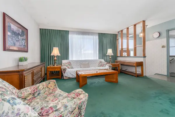 5 Alderbury CRES, Brampton, ON L6T 1P5