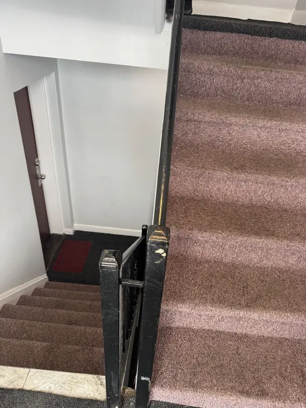 430 Cote ST, Vanier And Kingsview Park, ON K1K 1A5