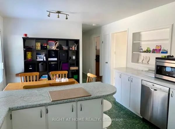 220 King ST, Kawartha Lakes, ON K0M 2T0