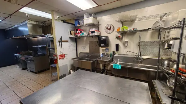 110 Little AVE #4, Barrie, ON L4N 4K8