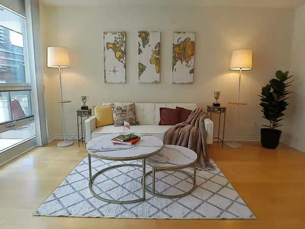 763 Bay ST #402, Toronto C01, ON M5G 2R3