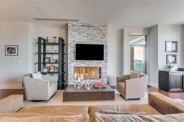 Dallas, TX 75201,2300 Wolf Street #10D